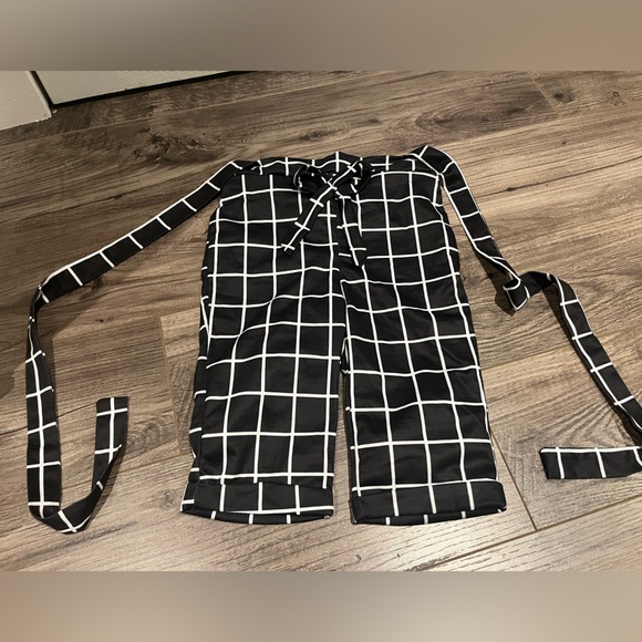 Checkered Pants with Straps - Picture 1 of 2